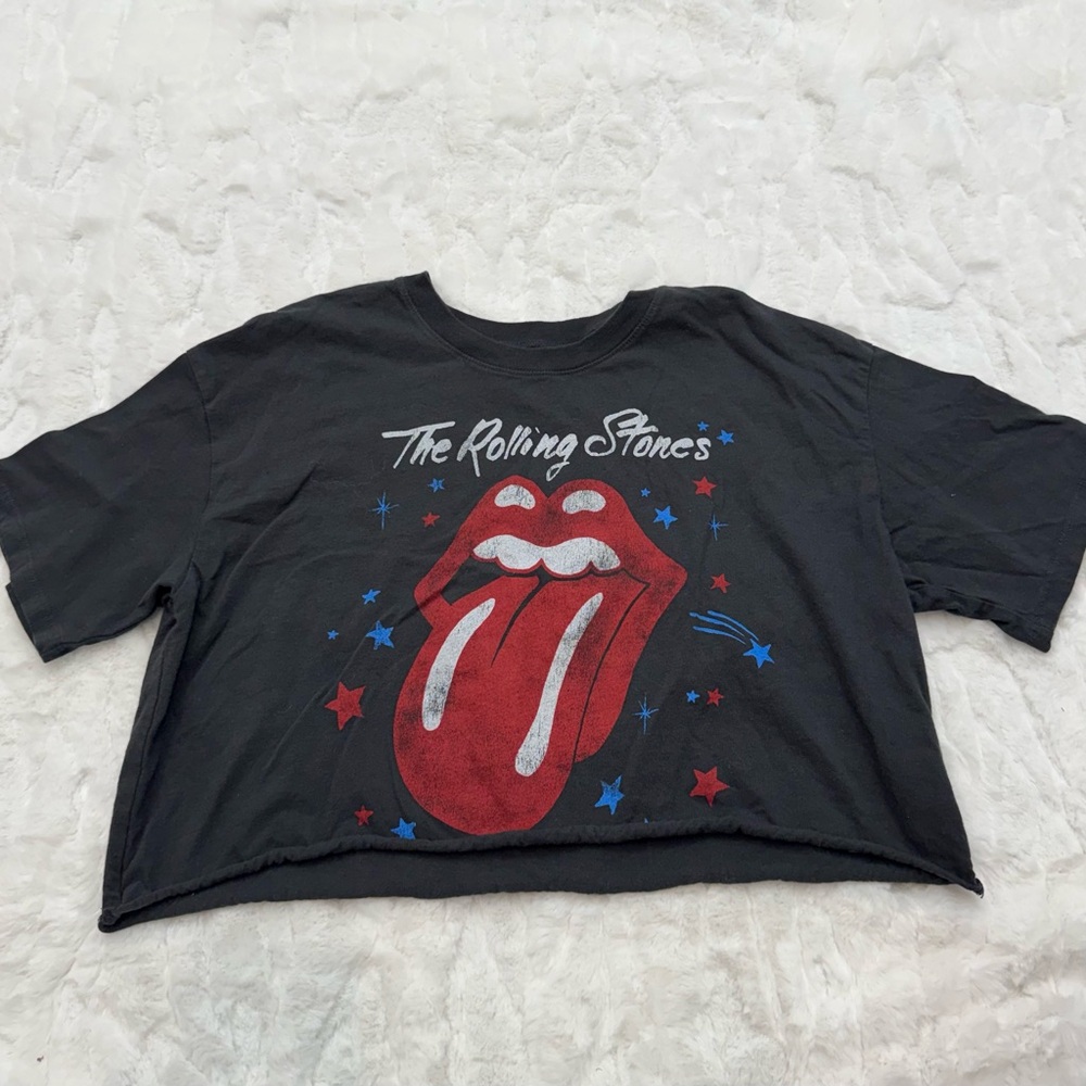 Hollister “The Rolling Stones” Black Cropped T-Shirt Size Small